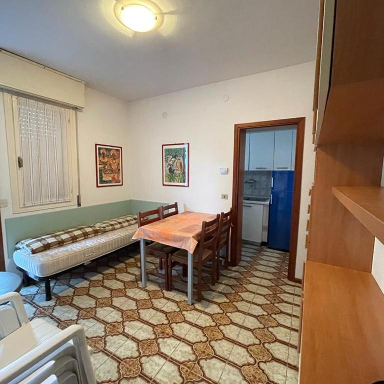 VILLA LARA - Appartamento con 2 Camere da Letto - 11
