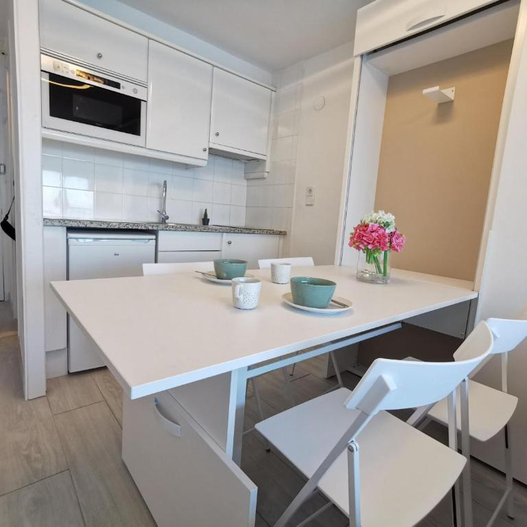 Estudio reformado en primera línea de mar con parking en Platja d'Aro - ES-209-26 - Apartamento - 7