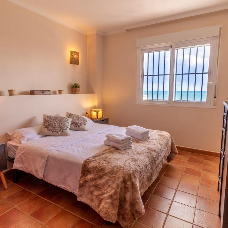 RentitSpain - Nerja - Arce 13 Hermoso Balcón con Vista al Mar - Two-Bedroom Apartment - 10