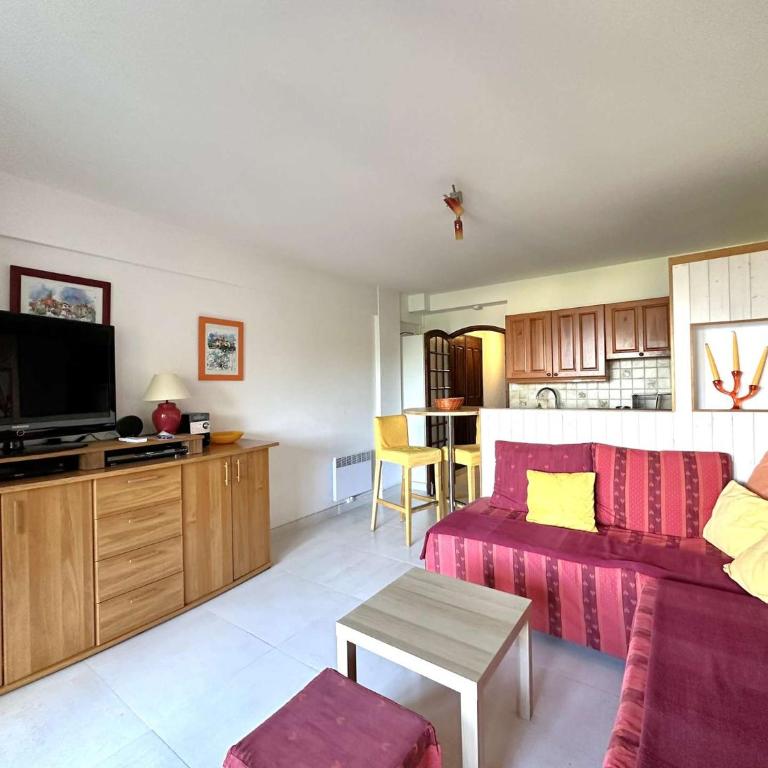 LA BAIE Studio cabine climatisé, vue mer, pour 4 personnes avec piscine sur la presqu'île de Giens à Hyères - Studio-Apartment - 8