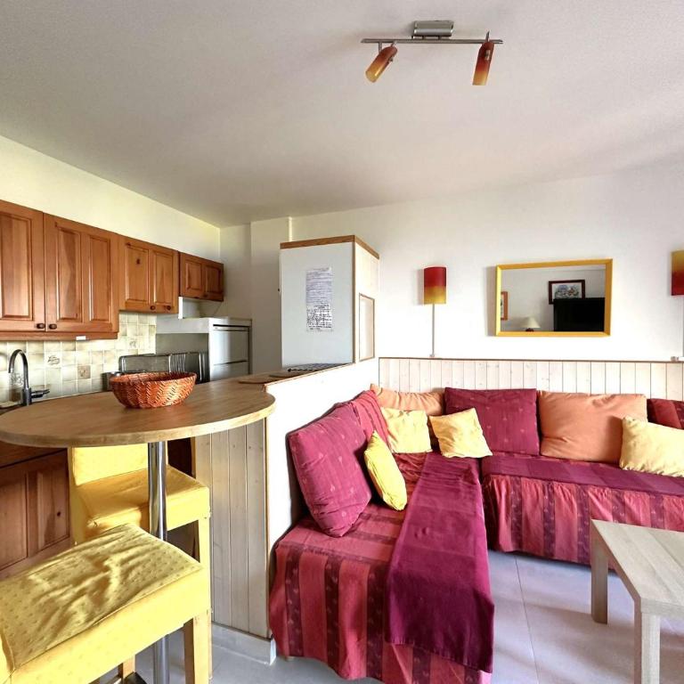 LA BAIE Studio cabine climatisé, vue mer, pour 4 personnes avec piscine sur la presqu'île de Giens à Hyères - Studio-Apartment - 9