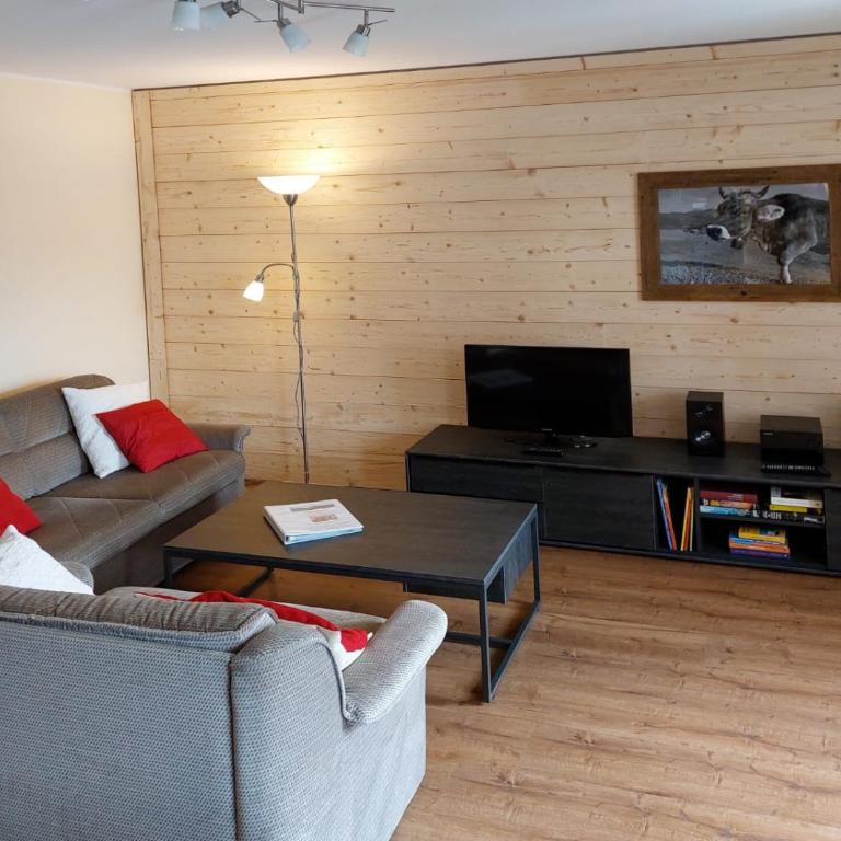 Ferienwohnung Grüner in ruhiger, zentraler Lage von Burgberg im Oberallgäu - Appartamento con 1 Camera da Letto - 3