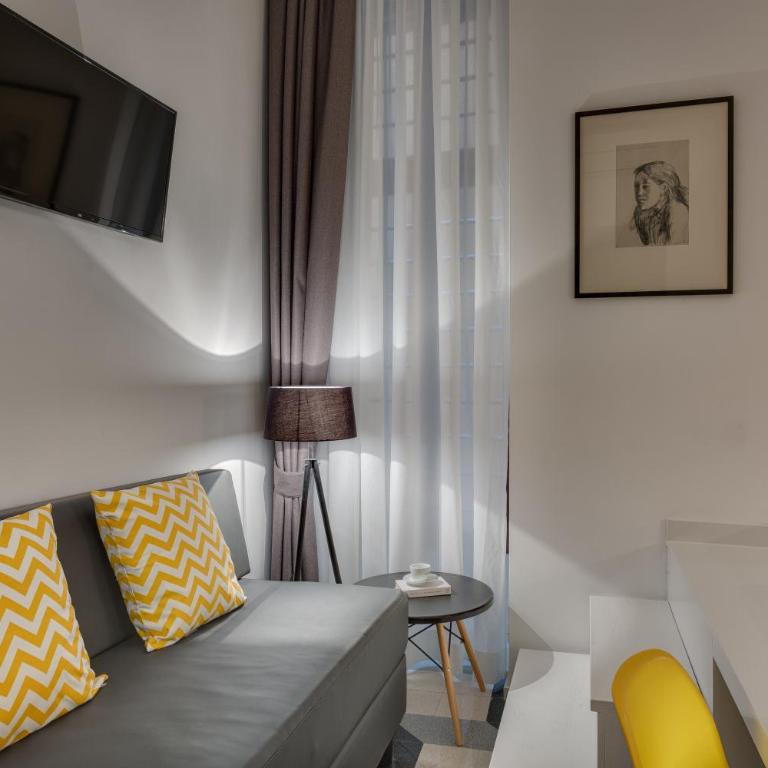 Navona Theatre Hotel - Camera Tripla - 4