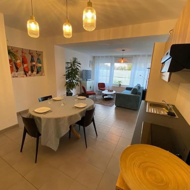 Au 154 Bis - Bel appartement - Le Jardin - Appartement 2 Chambres - 4