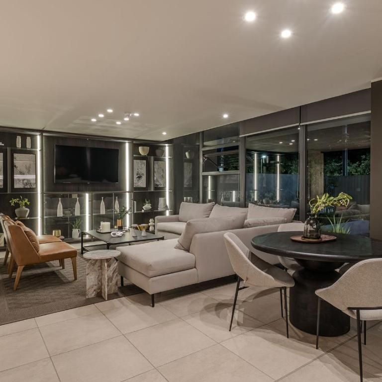 Moderno departamento vanguardista en el corazón de Las Condes - Apartamento de 1 dormitorio - 60