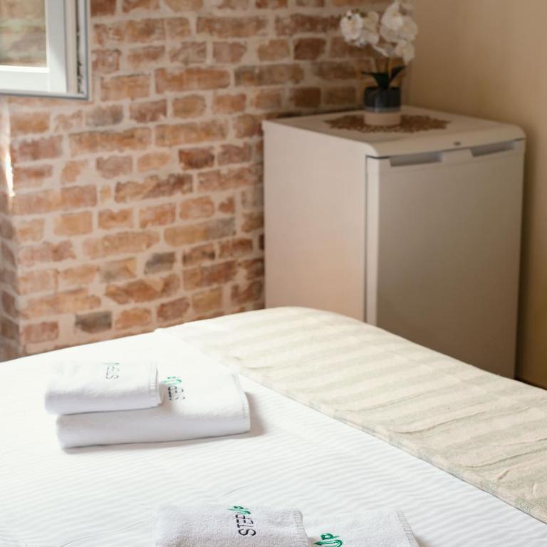 Step to Kotor bay Guesthouse - Double Room with Sea View - 12
