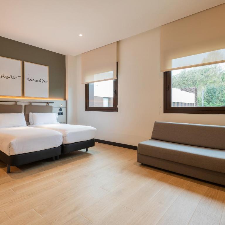 Leonardo Hotel San Sebastián - Habitación Cuádruple Deluxe - 3