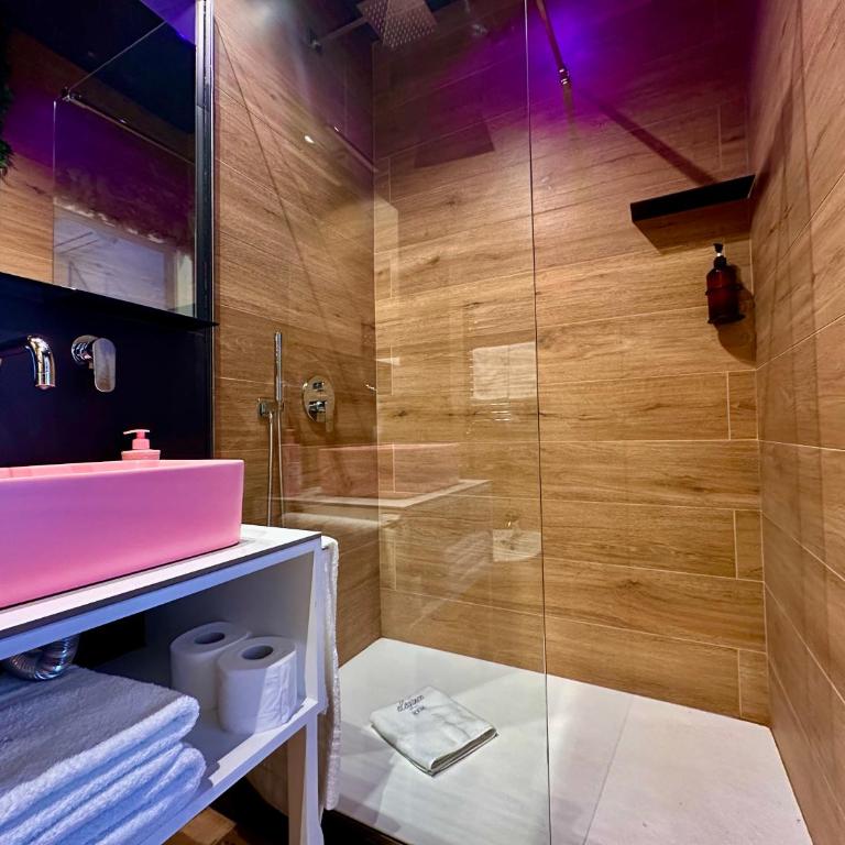 Elegance Rooms Spaccanapoli - Camera Matrimoniale con Bagno Privato - 12