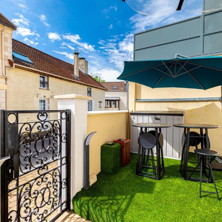 GuestReady - Marvel Magic near Disneyland - Studio - 12