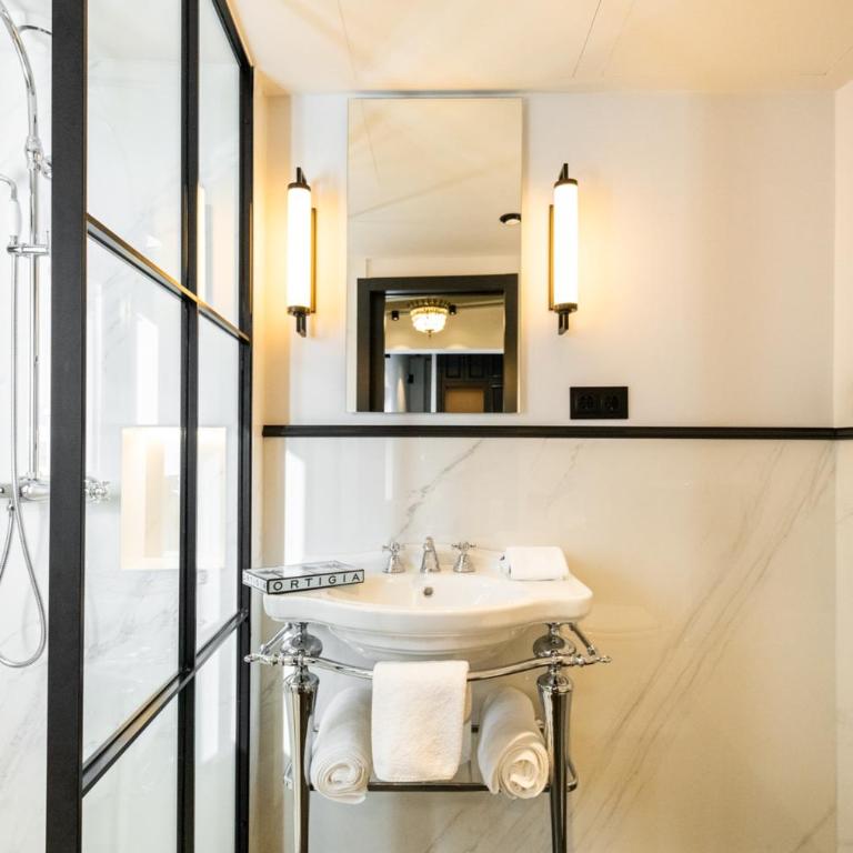 Boutique Hotel Casa Cánovas - Suite con terraza - 12