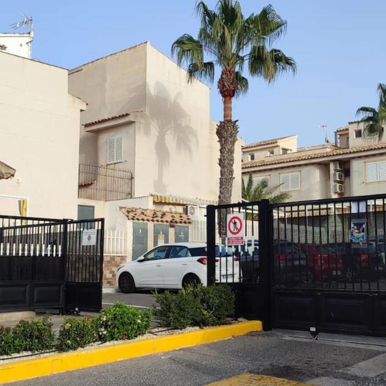 Lovely Holiday Home Santa Pola,Gran Alacant - Two-Bedroom House - 27