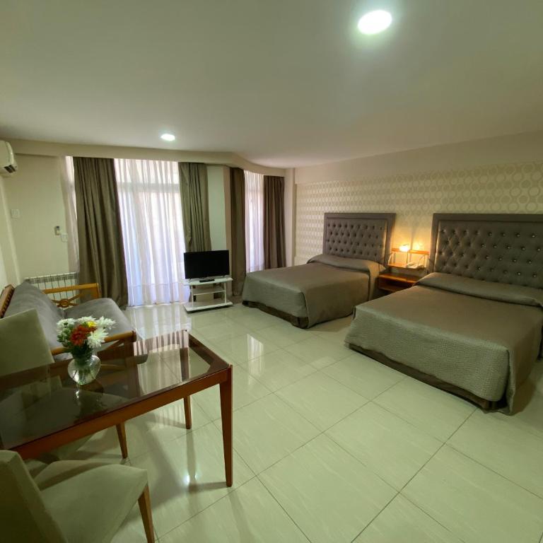 Hotel Howard Johnson Rosario - Suite Executive - 2