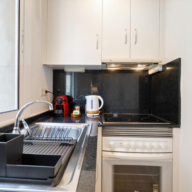 Lodging Apartments Beach Studio 11 - One-Bedroom Apartment - 10