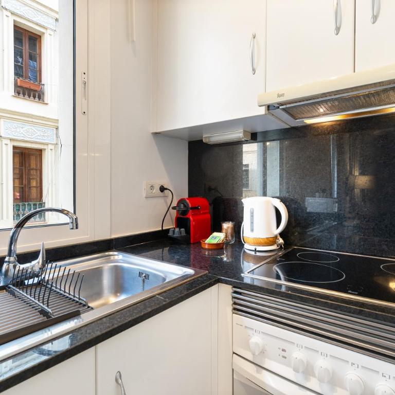 Lodging Apartments Beach Studio 11 - One-Bedroom Apartment - 9