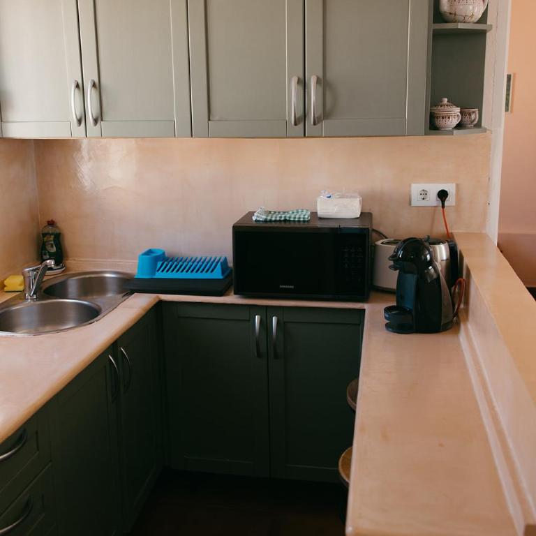 Hostal Africa - Apartamento con vistas al mar - 2