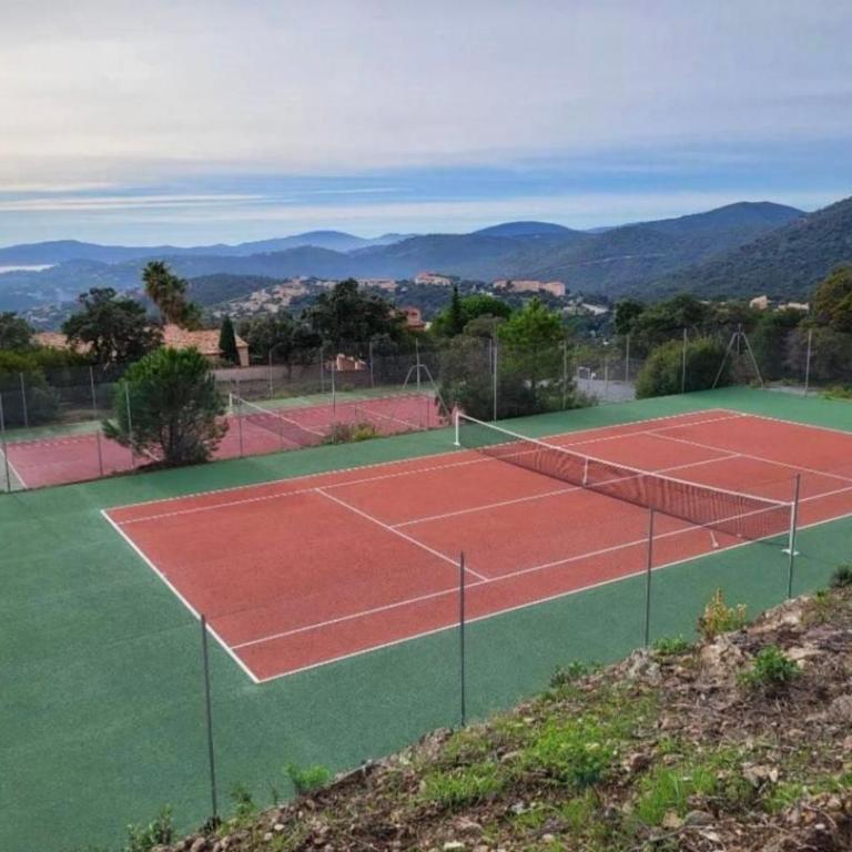 Le PTIT PARADIS, piscine - tennis - Appartement 1 Chambre - 22