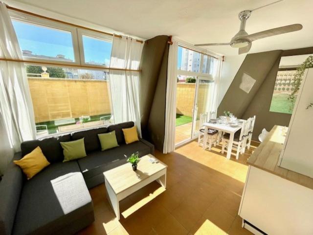 GATU SIROCO junto la playa, piscina, aire acc, terraza, " Preferente mayores de 21 años y familias " - Apartamento con terraza - 24