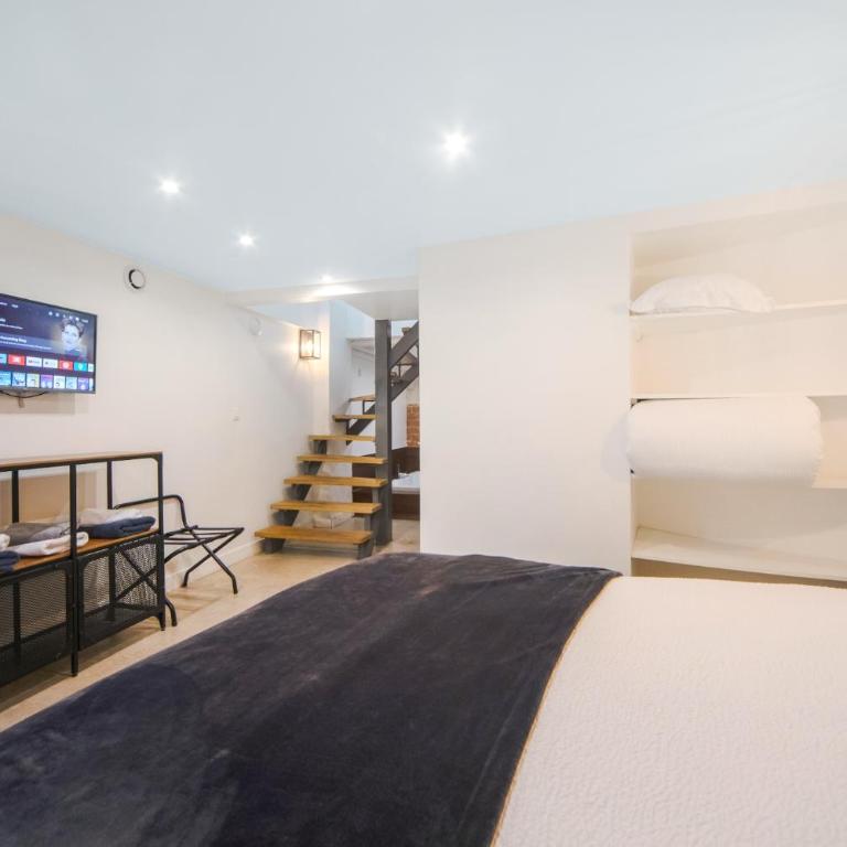 Large Flat Very Close to Montmartre - Appartement 2 Chambres - 23