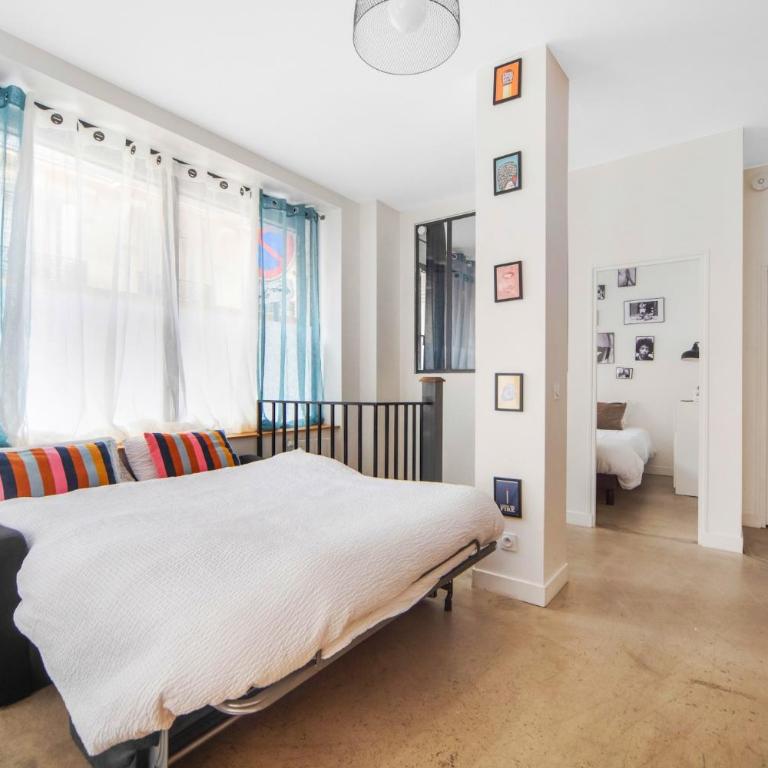 Large Flat Very Close to Montmartre - Appartement 2 Chambres - 11