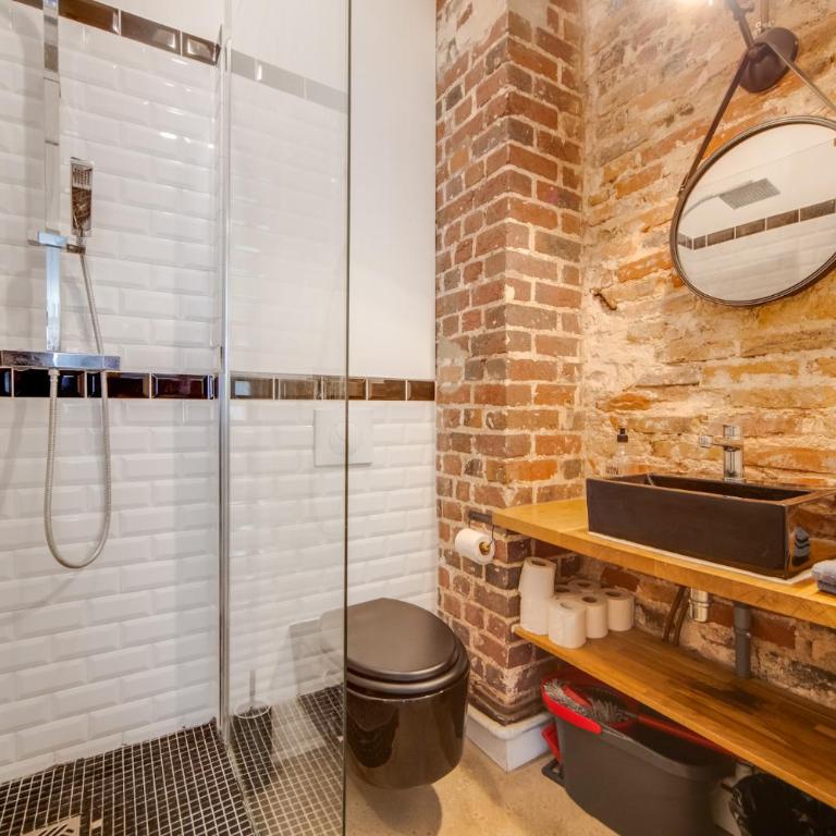 Large Flat Very Close to Montmartre - Appartement 2 Chambres - 12