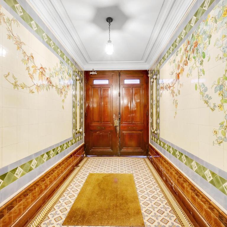 Large Flat Very Close to Montmartre - Appartement 2 Chambres - 24
