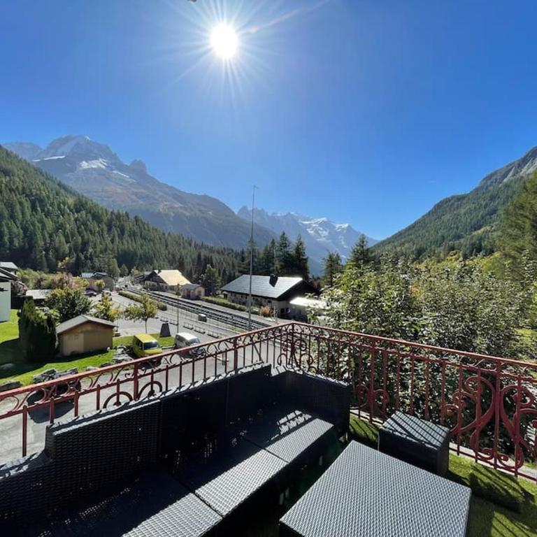 Stylish Alpine Base near Le Tour & Argentière - Apartment mit 1 Schlafzimmer - 2