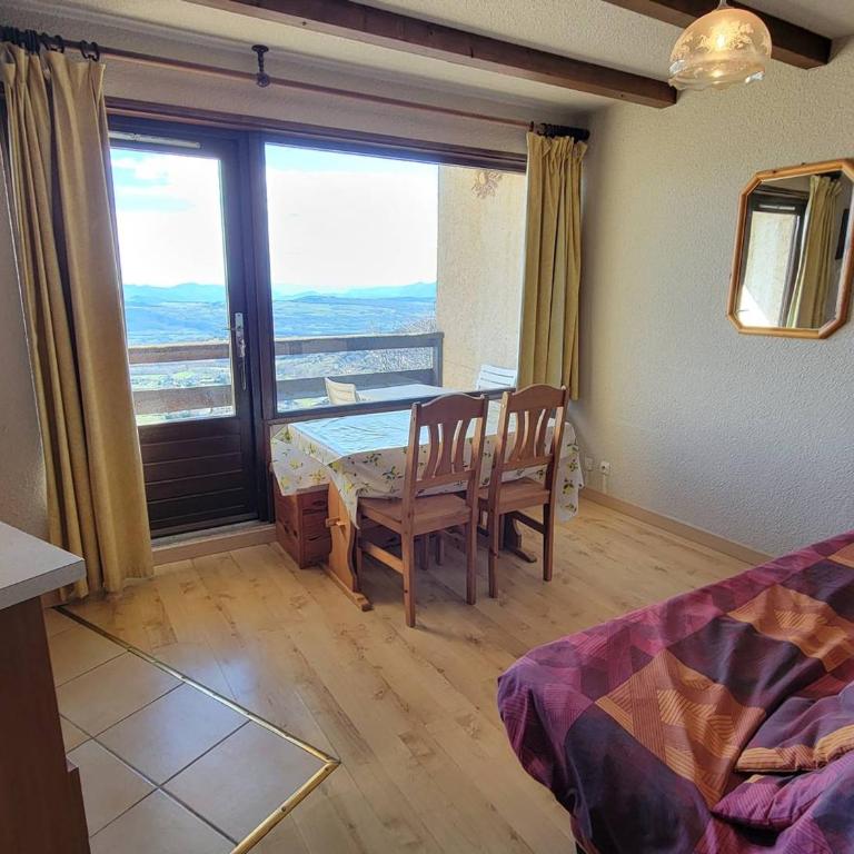 Studio pour 2 avec balcon sud, proche station - FR-1-393-20 - Studio - 1