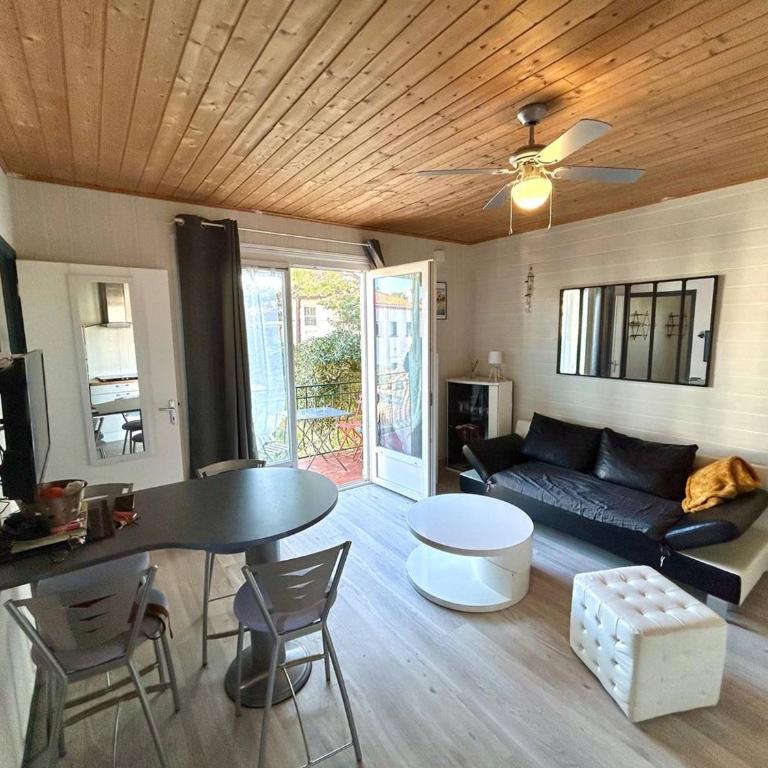 Appartement T2 rénové près de la mer avec balcon à Argelès-sur-Mer - FR-1-388-222 - Apartamento - 1