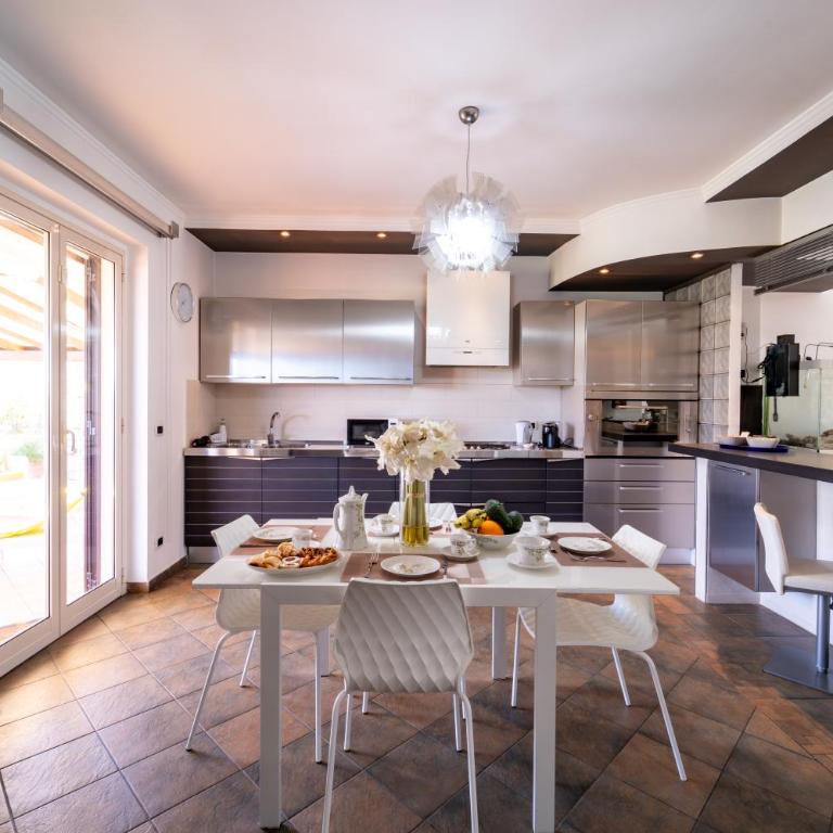 Villa Fabiana Taormina - Villa - 16