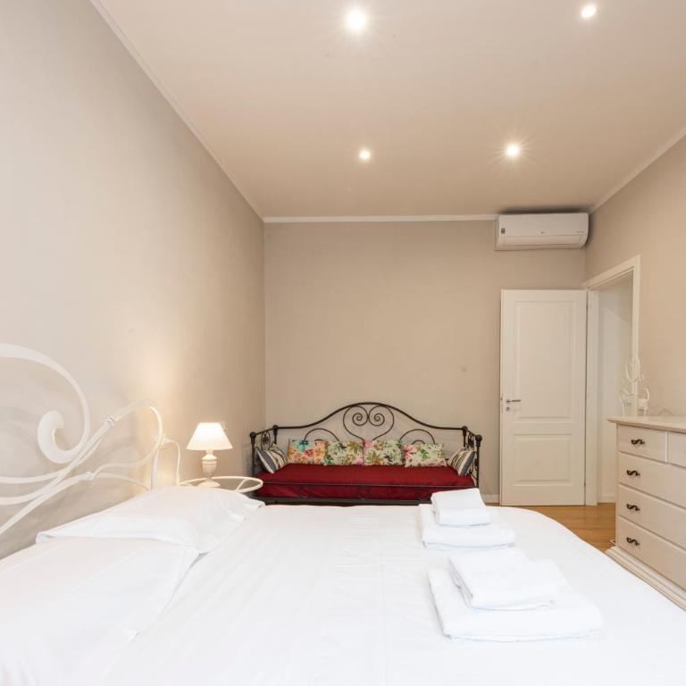 Charming View by Mmega - Two-Bedroom Apartment - 14
