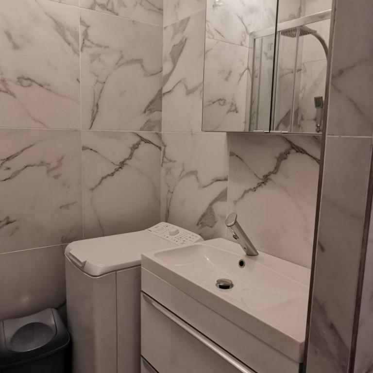 JIMMYS HOUSE 55 - Apartment - 7