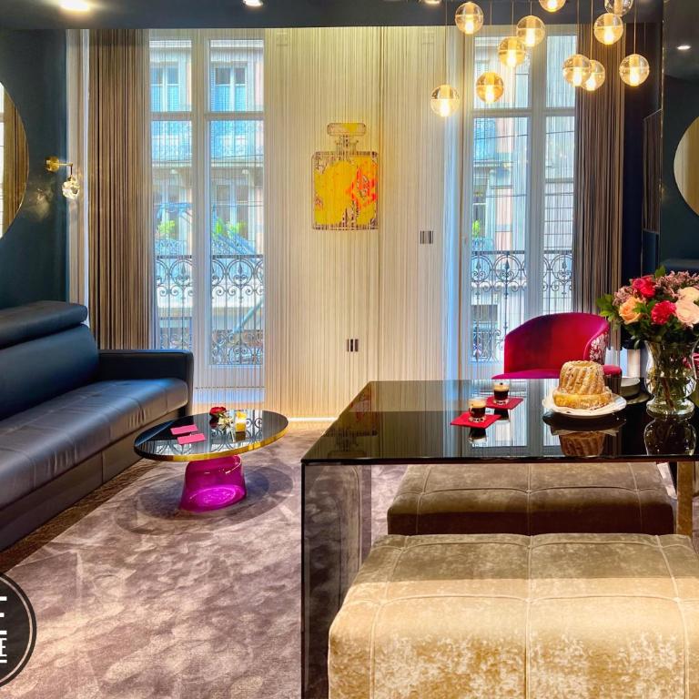 LIFE VOYAGE & SPA - Strasbourg's City Center Luxury Experience - Deluxe Suite - Private 'Jacuzzi' & Sauna - 17