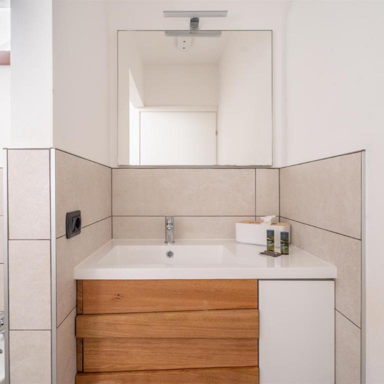 Residence Villa degli Aranci - Appartamento Premium con 1 Camera da Letto - 4