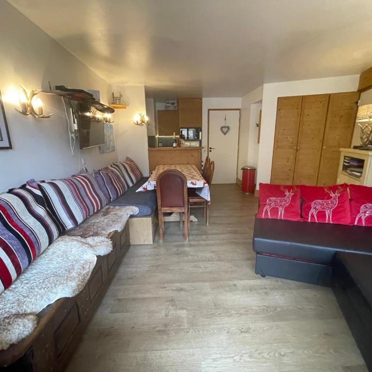 Les Balcons de Bellevarde - Apartment with Balcony - 2