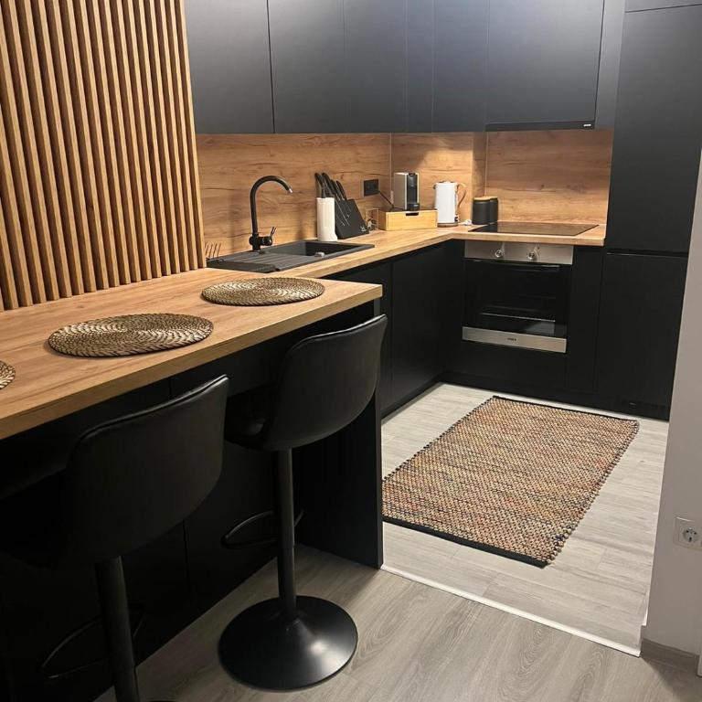Una-No1 - One-Bedroom Apartment - 6