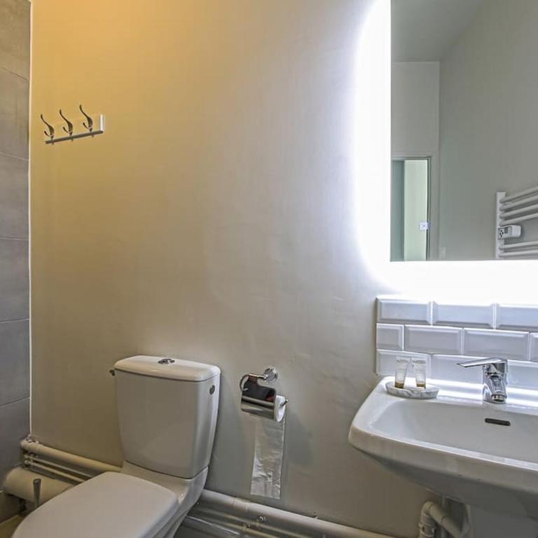 LE PETIT MORNY. Apt rénové lumineux et central - Appartamento con 1 Camera da Letto - 13