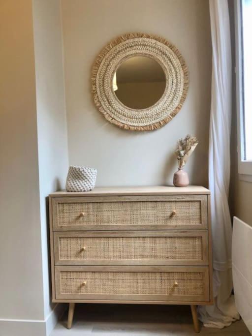 LE PETIT MORNY. Apt rénové lumineux et central - Appartamento con 1 Camera da Letto - 8