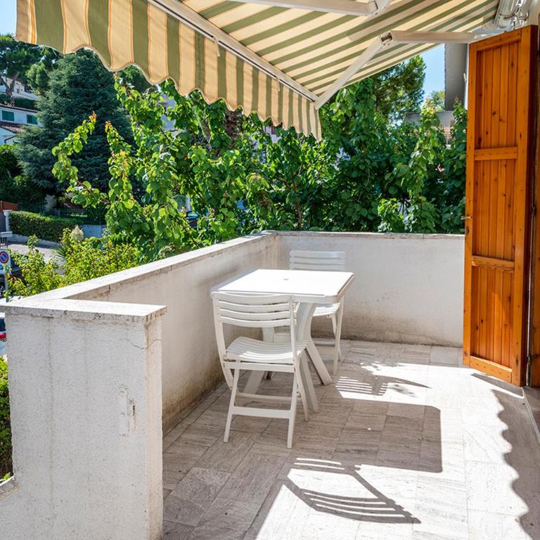 M370 - Marcelli, delizioso monolocale con terrazzo - Monolocale - 1