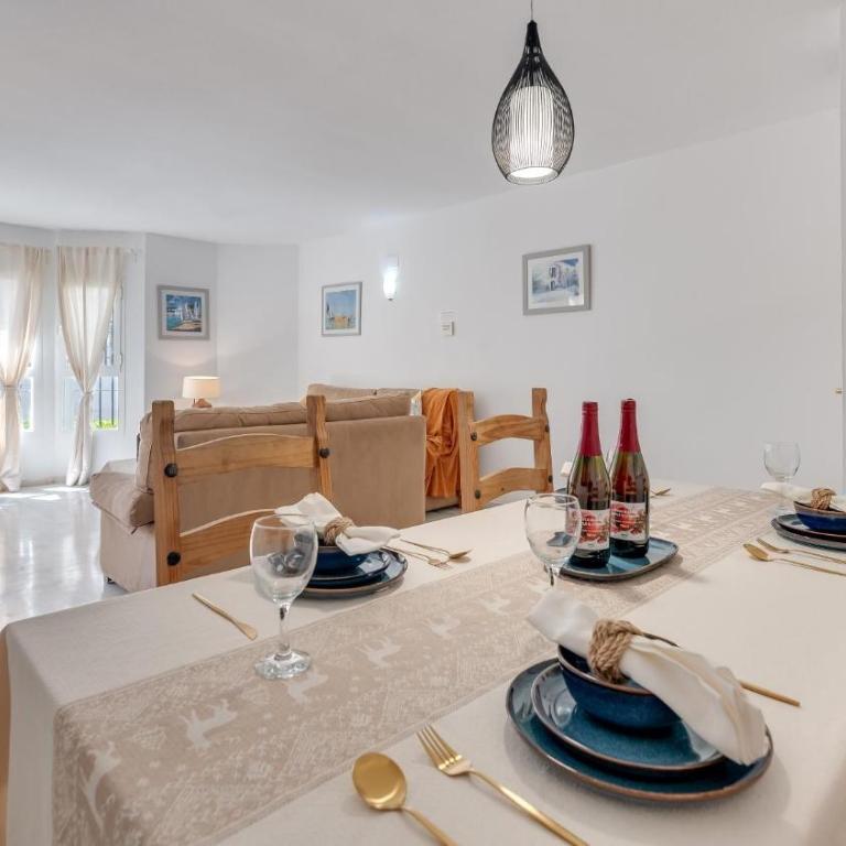 Mediterranean Hidden Treasure At Puerto Banus - Apartment - 16