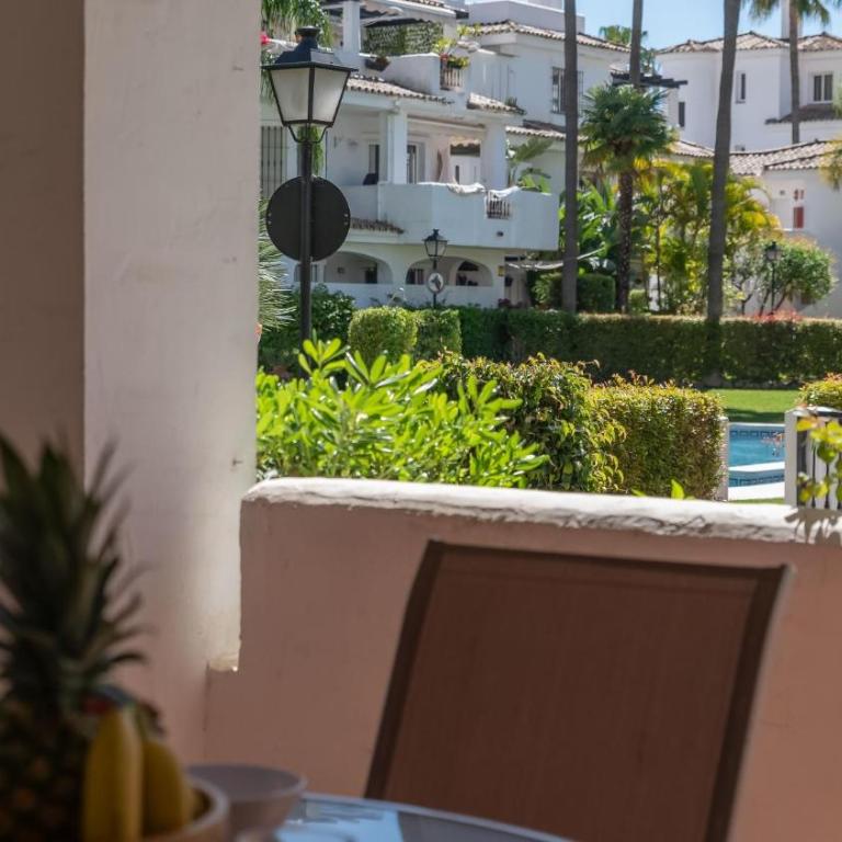 Mediterranean Hidden Treasure At Puerto Banus - Apartment - 31