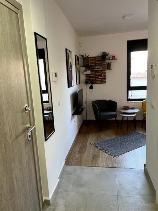 Cozy stay near the city center - Apartman sa 1 Spavaćom Sobom - 5