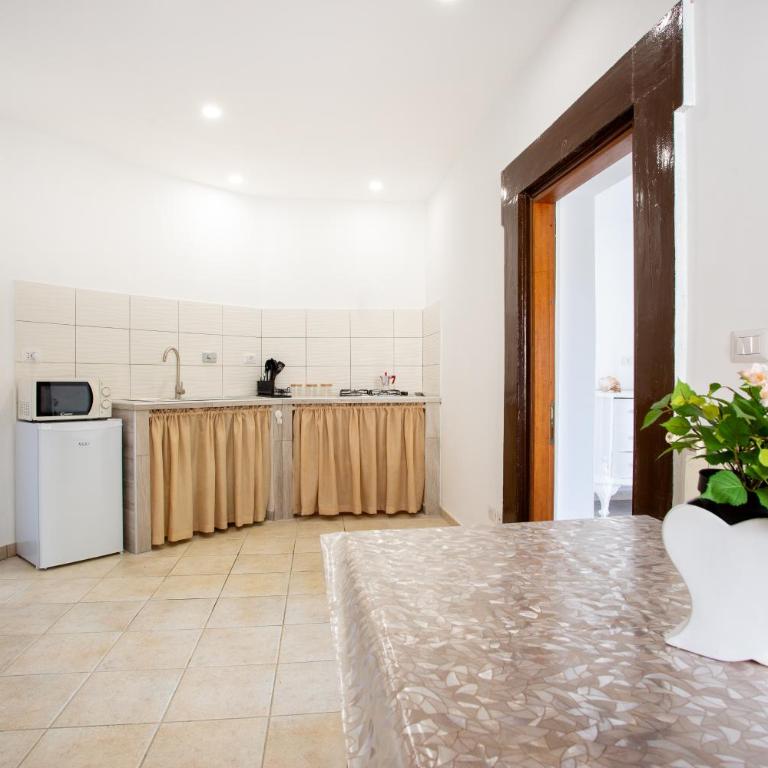 Tourist Apartment anna - Appartamento con 1 Camera da Letto - 4