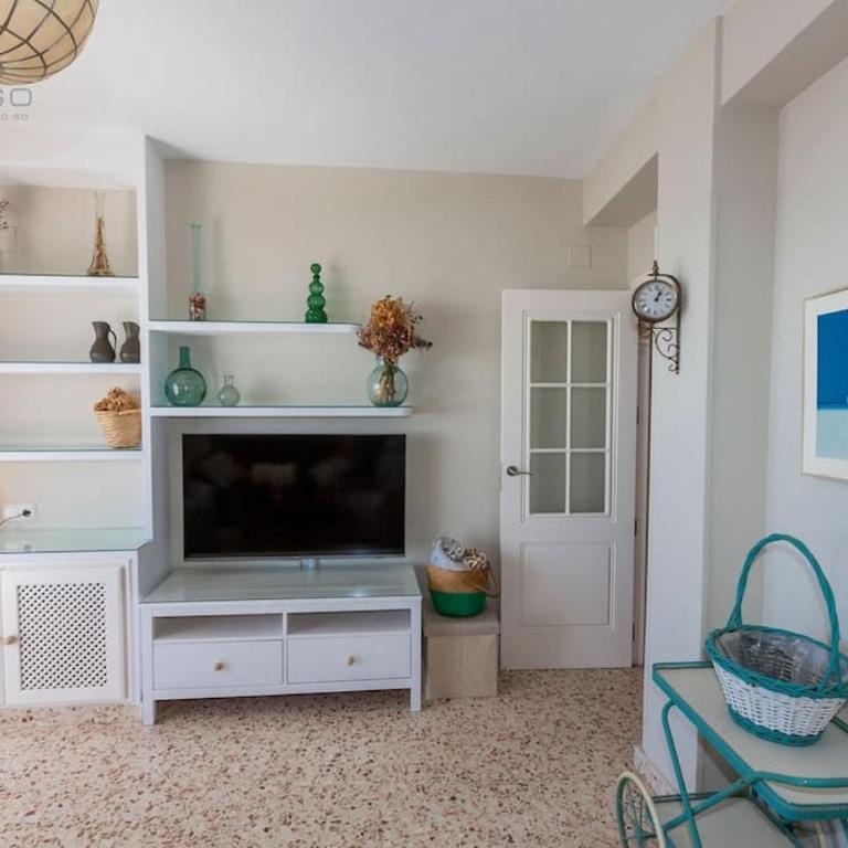 Szimple Magnific Seaviews - Three-Bedroom Apartment with Sea View - 41