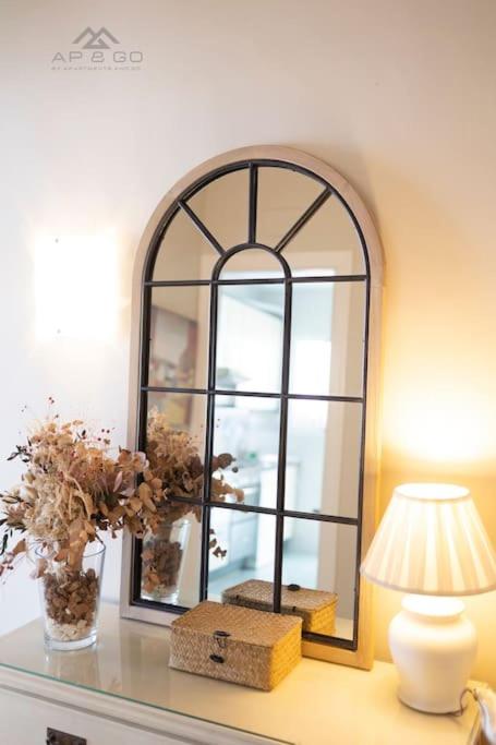 Szimple Magnific Seaviews - Three-Bedroom Apartment with Sea View - 48