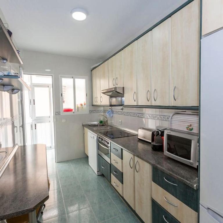 Szimple Magnific Seaviews - Three-Bedroom Apartment with Sea View - 65