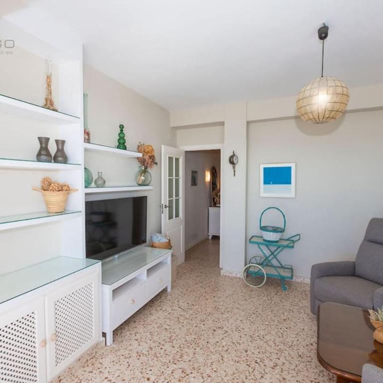 Szimple Magnific Seaviews - Three-Bedroom Apartment with Sea View - 79