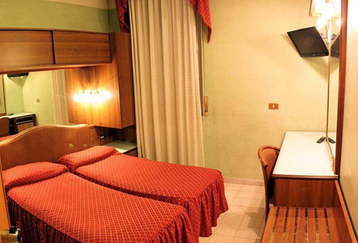 Hotel Vienna - Camera Doppia con Letti Singoli - 1