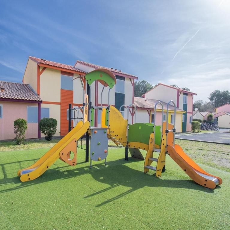 Jolie maisonnette dans village vacances Soustons plage - Maison 1 Chambre - 17