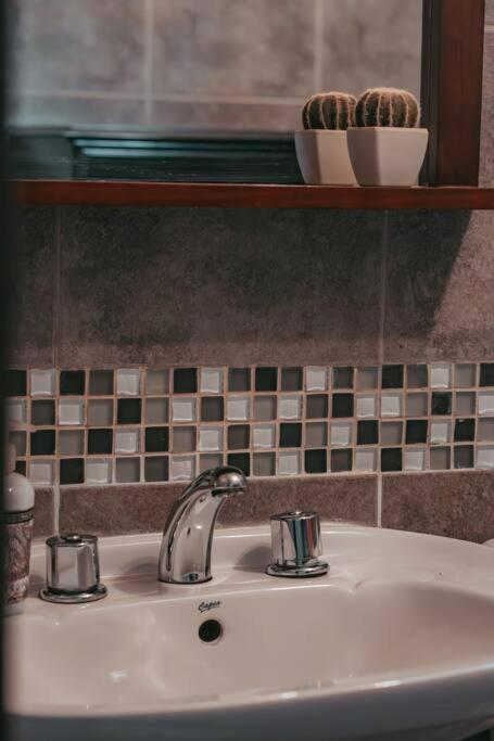 Cabaña en el Bosque con Cine Privado y Jacuzzi - Chalet de 1 dormitorio - 24