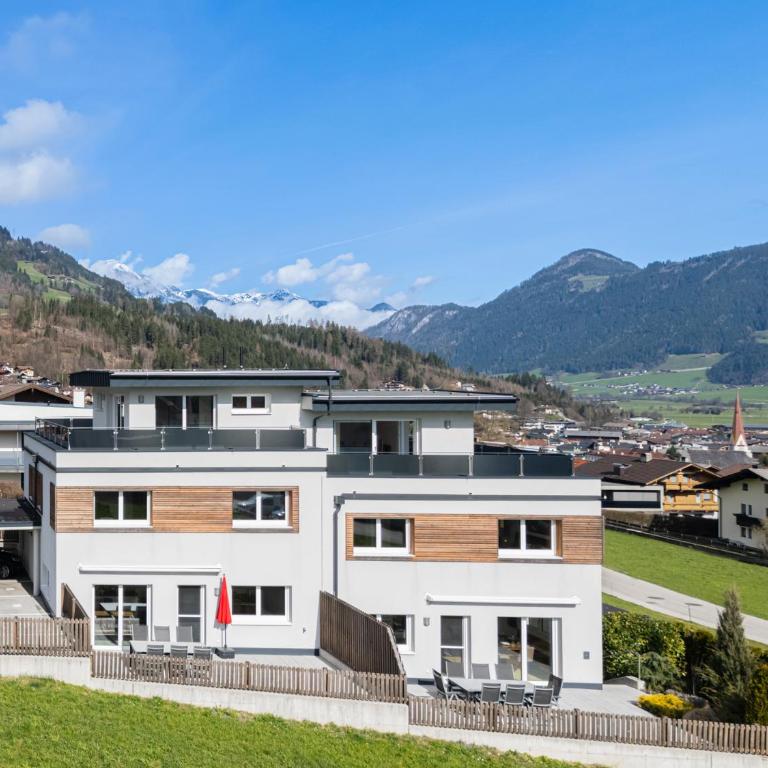 H21 - Modernes Ferienhaus 145qm, 4SZ, Wellnessbereich mit Sauna und Dachterrasse mit Panoramablick, Kühlen und Heizen mit Geothermie - Casa Vacanze - 21